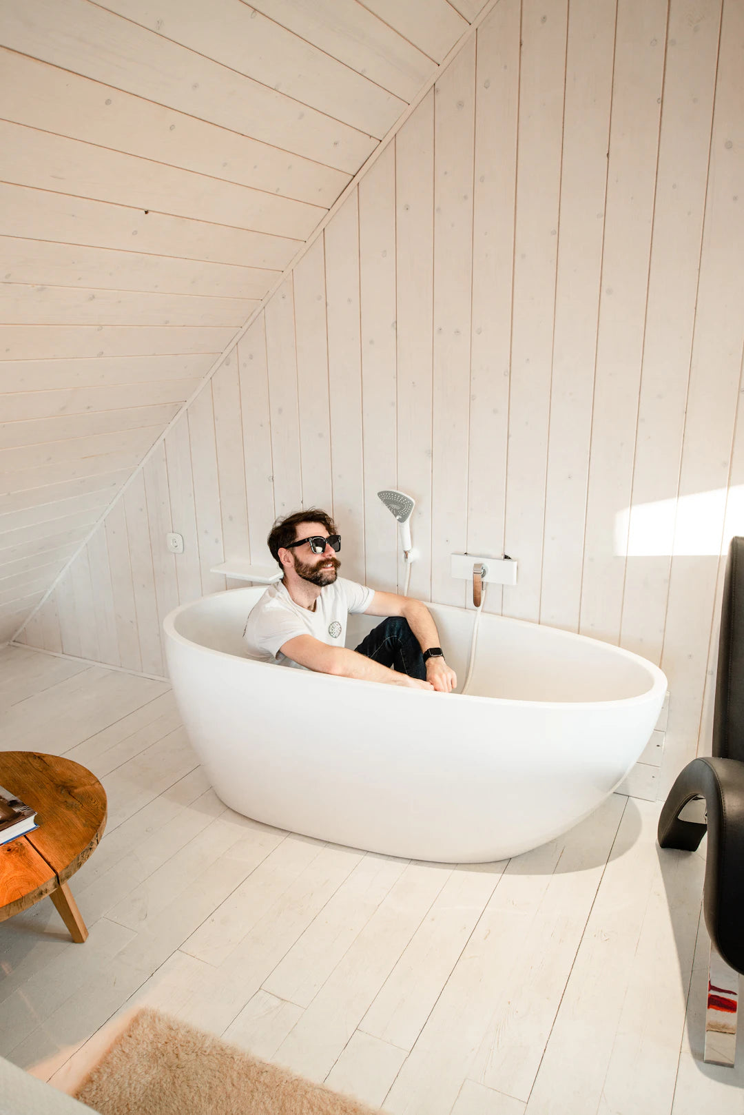 The Refreshing Benefits of Cold Plunge Tubs for Recovery