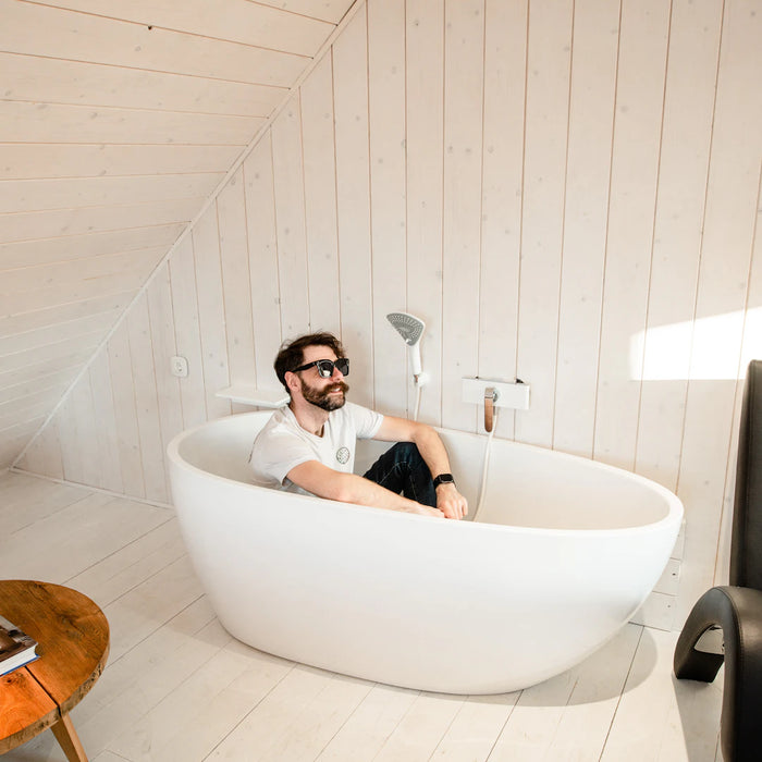 The Refreshing Benefits of Cold Plunge Tubs for Recovery