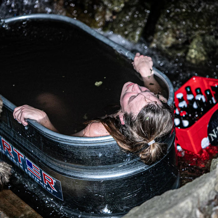 Cold Plunge Tubs vs. Hot Baths Finding Balance